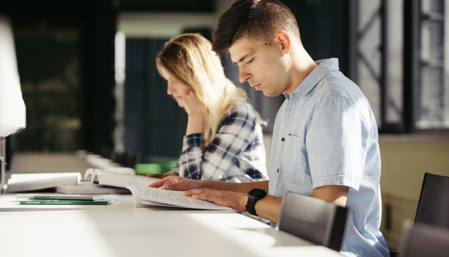 Mūžizglītības apmācības strādājošajiem datorzinību (IT) jomas programmās